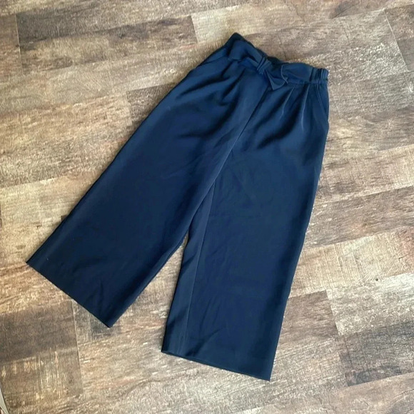 Lululemon Noir Pant Black Dress Pants Elastic waist and tie - Picture 5 of 8